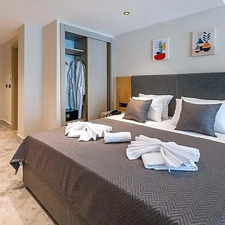 222 Hisaroenue Otel Cedit